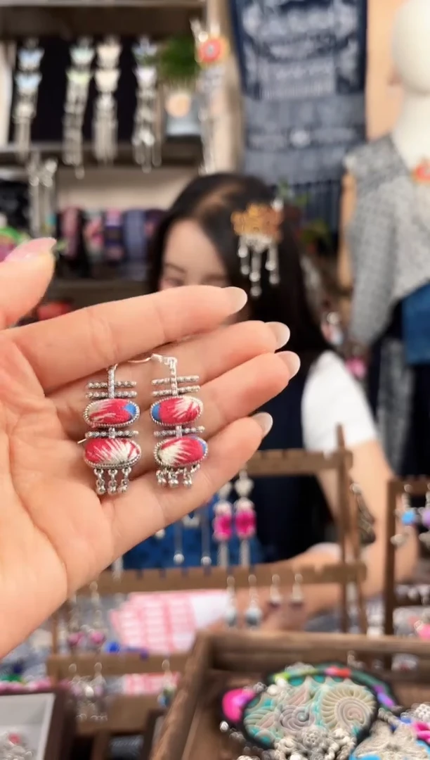 织绣民族风非遗老绣饰品186