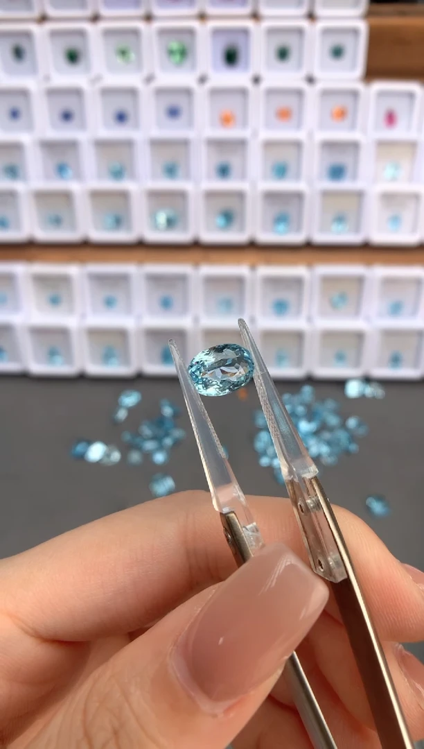 未镶嵌裸石定制海蓝宝石1.71ct 01028