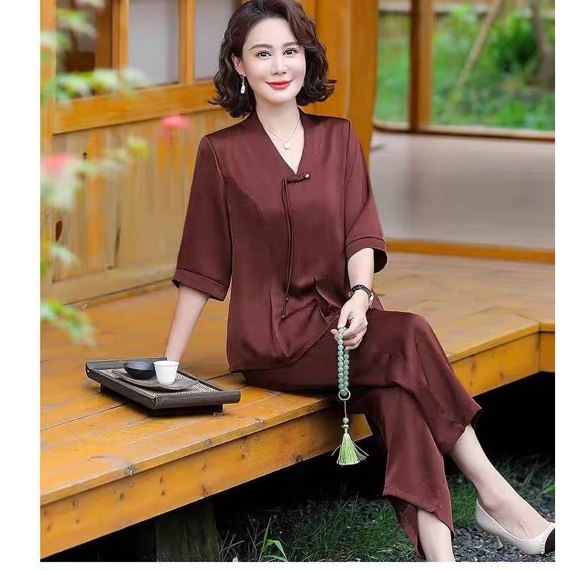 9062-夏季新款中老年时尚洋气裤腿裤上衣二件套装女（康燕）