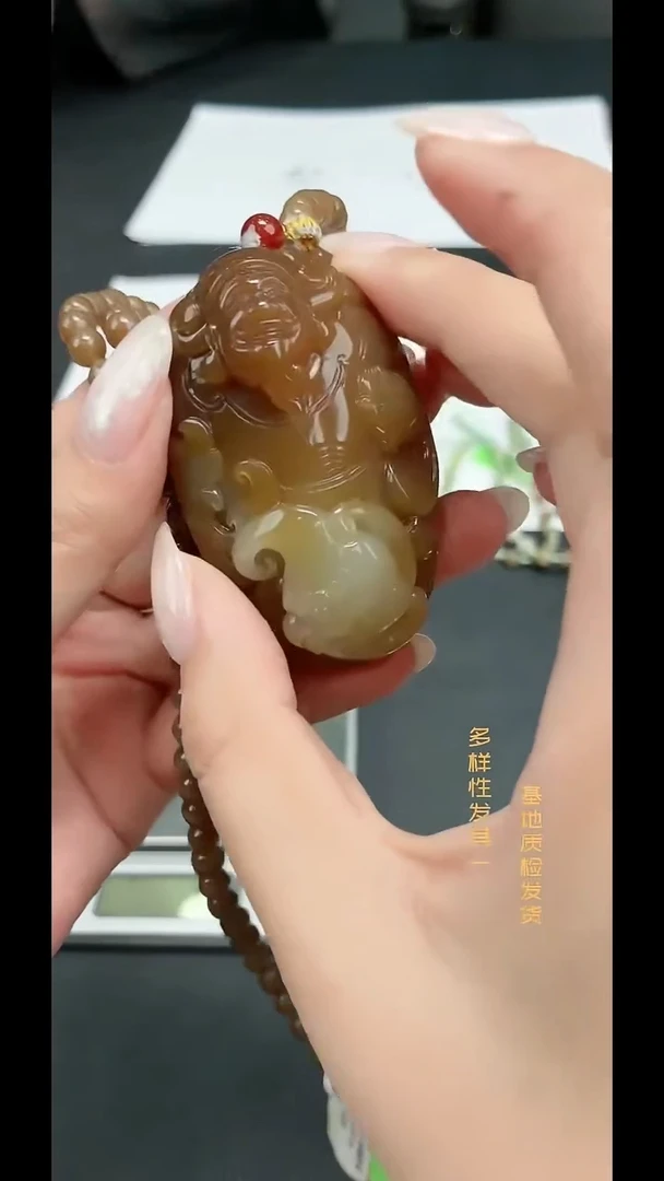 颈饰未镶嵌和田玉纯天然多样性发一