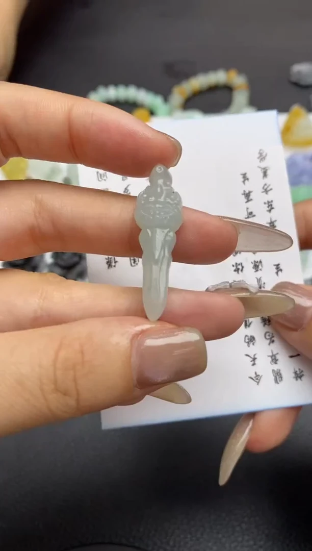 未镶嵌定制翡翠翡翠毛货~