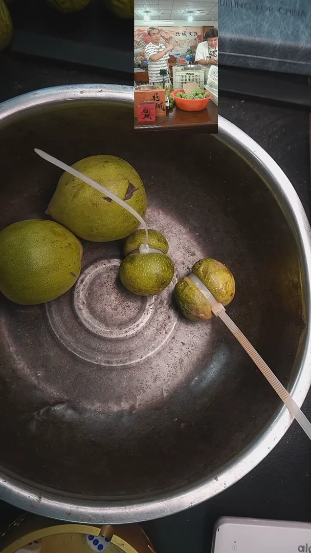 文玩核桃把件青皮葫芦2个官帽2个（售出不退不换）