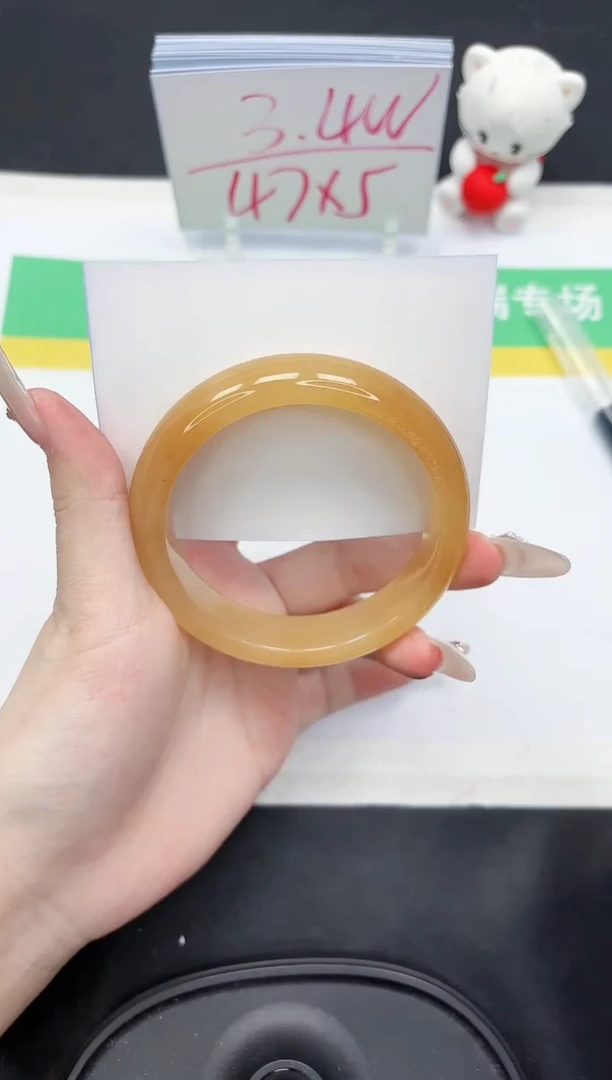 【闪购商品】石英质玉手镯未镶嵌264-60.2