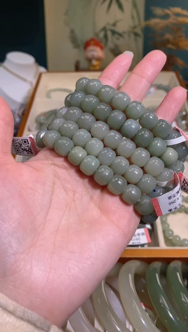 【闪购商品】和田玉手串未镶嵌手串(颜色多样性发其一）
