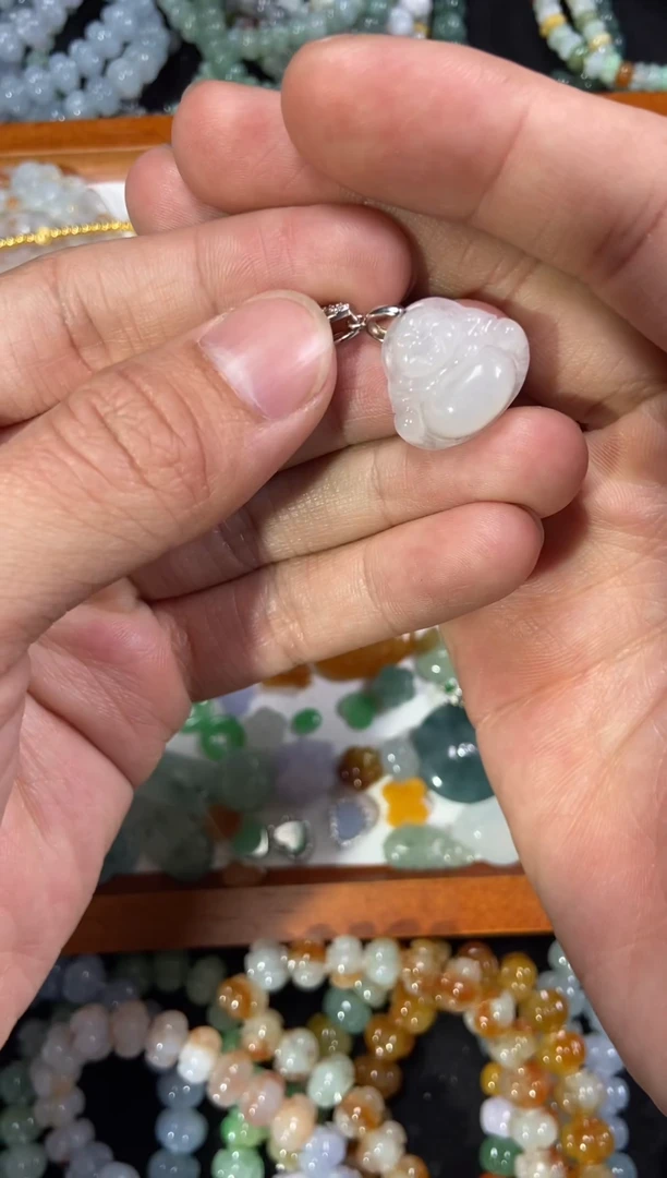 【闪购商品】翡翠颈饰未镶嵌【闪购商品】 天然翡翠