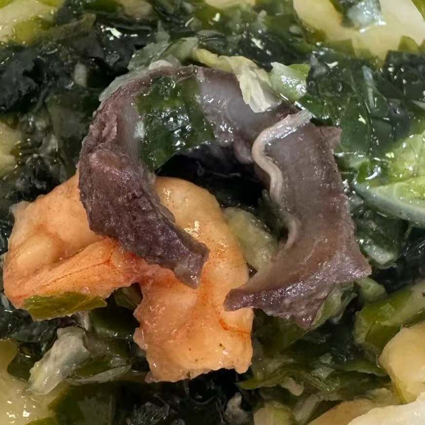 大连特色新品海参虾仁海菜包子烫面包子
