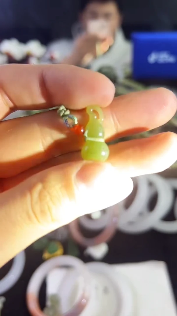 颈饰未镶嵌和田玉多样性发货