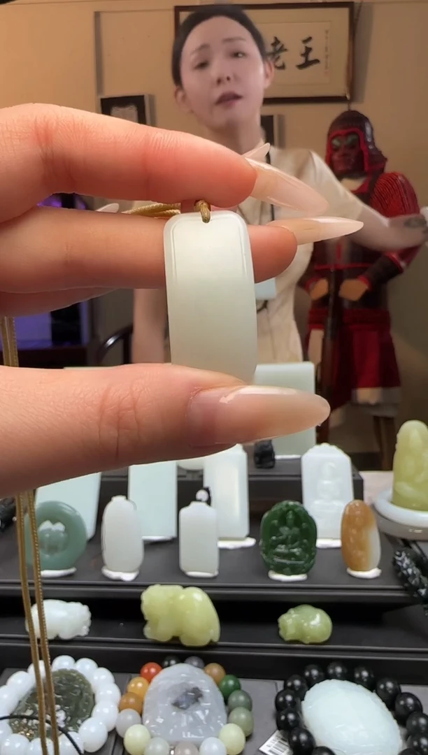 【闪购商品】和田玉白玉无事牌未镶嵌吊坠