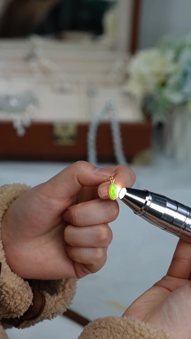 【闪购商品】和田玉银S925镶嵌吊坠(不含链)吊坠