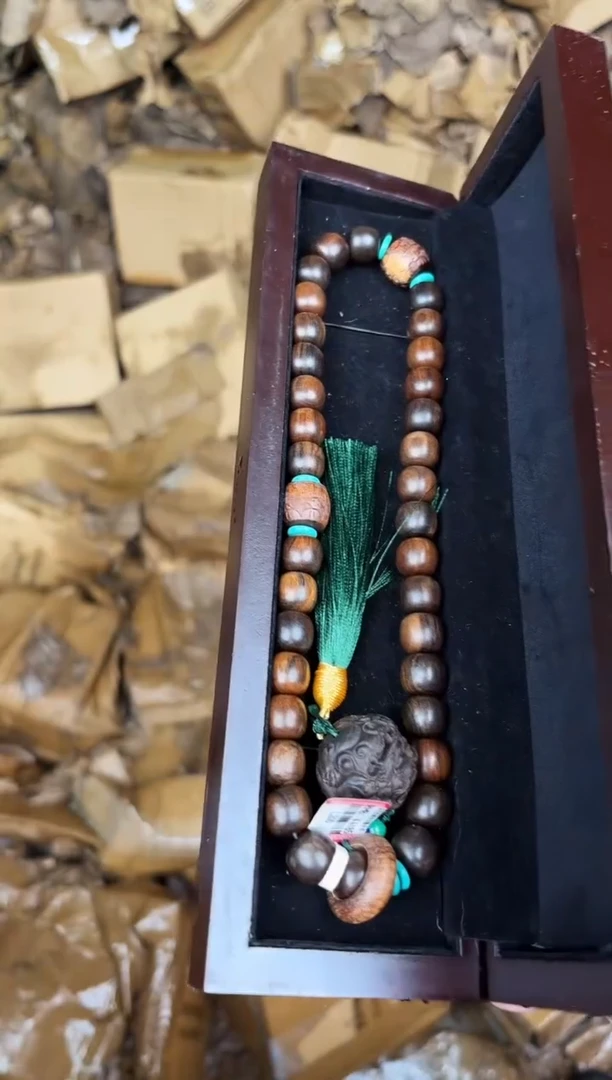 精品手串无礼盒L200