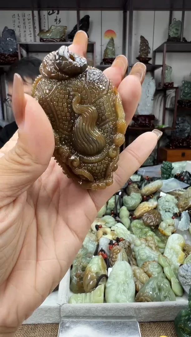 未镶嵌和田玉把件1