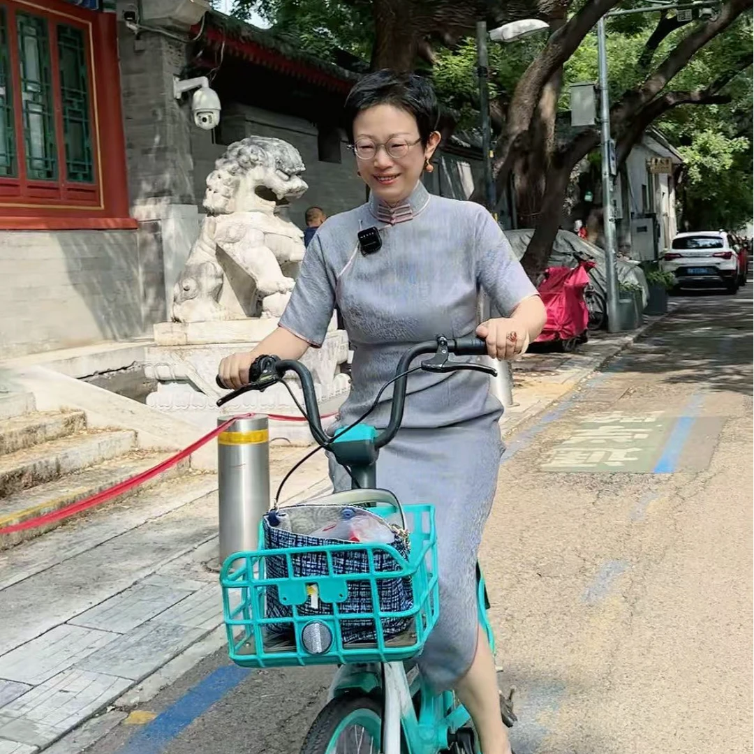 灵犀坊京派旗袍先生系列灰色提花大开襟旗袍