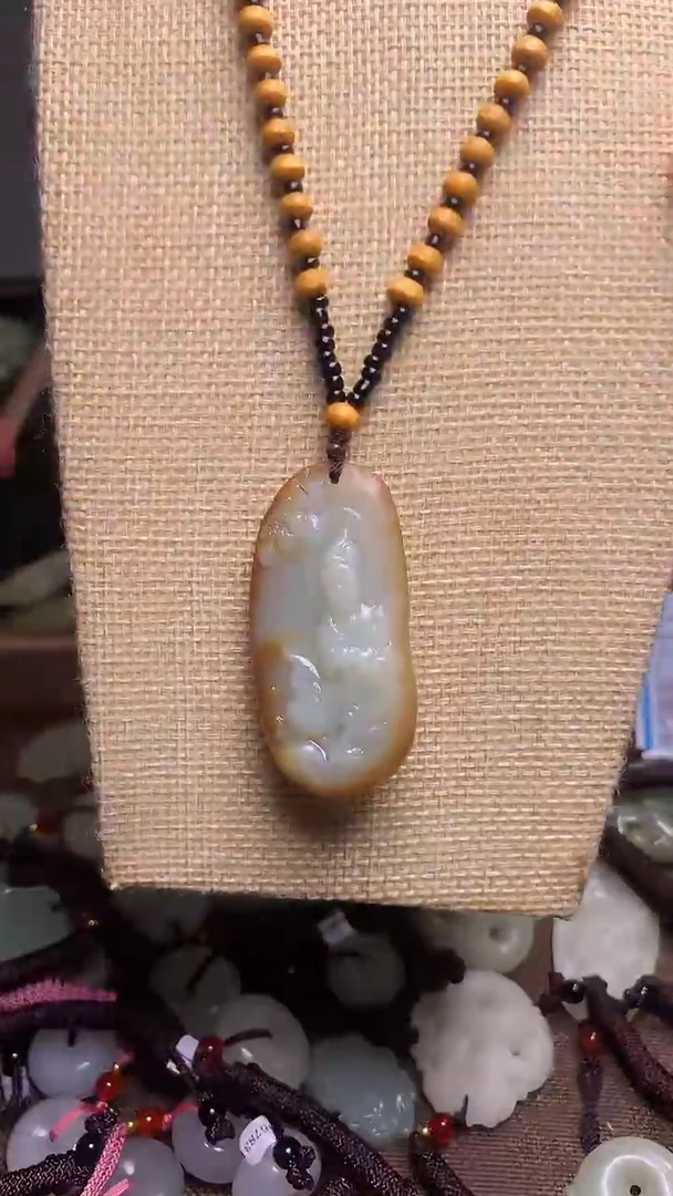 颈饰未镶嵌和田玉新疆料青海料清水和田玉吊坠