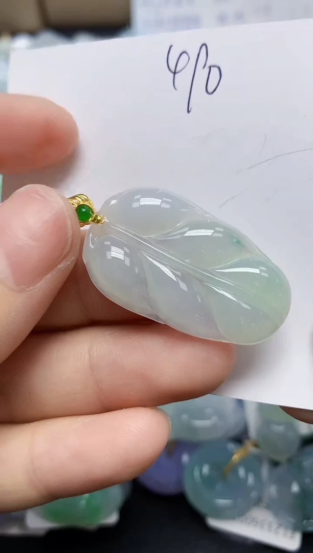 翡翠未镶嵌颈饰天然缅甸翡翠A货