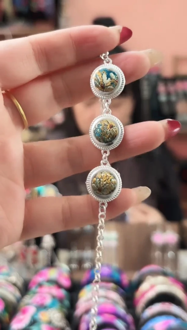 织绣艺枝独绣手工饰品57**