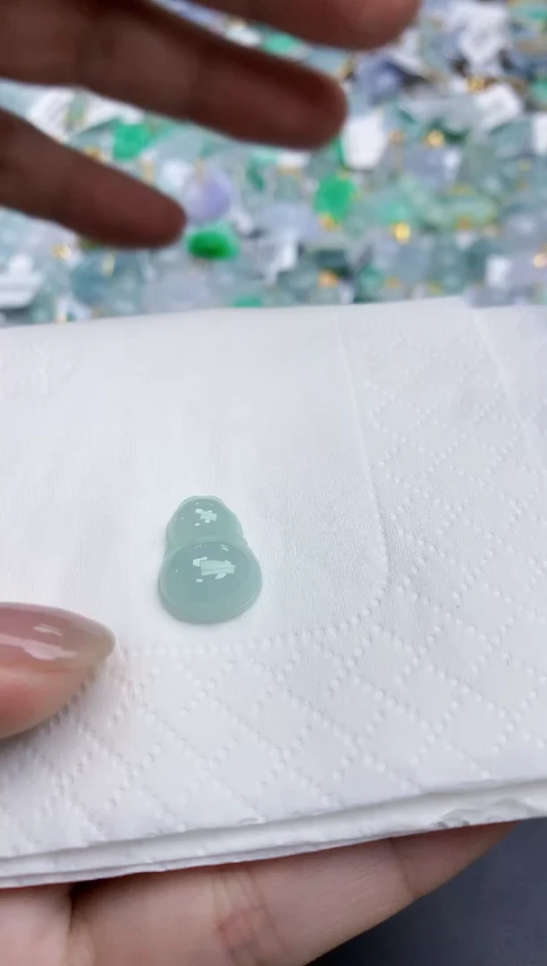 【闪购商品】翡翠颈饰未镶嵌天然缅甸翡翠A货