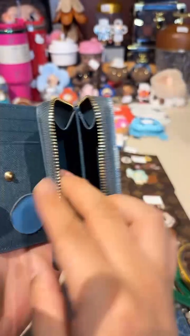 PU箱包按编号下单K041