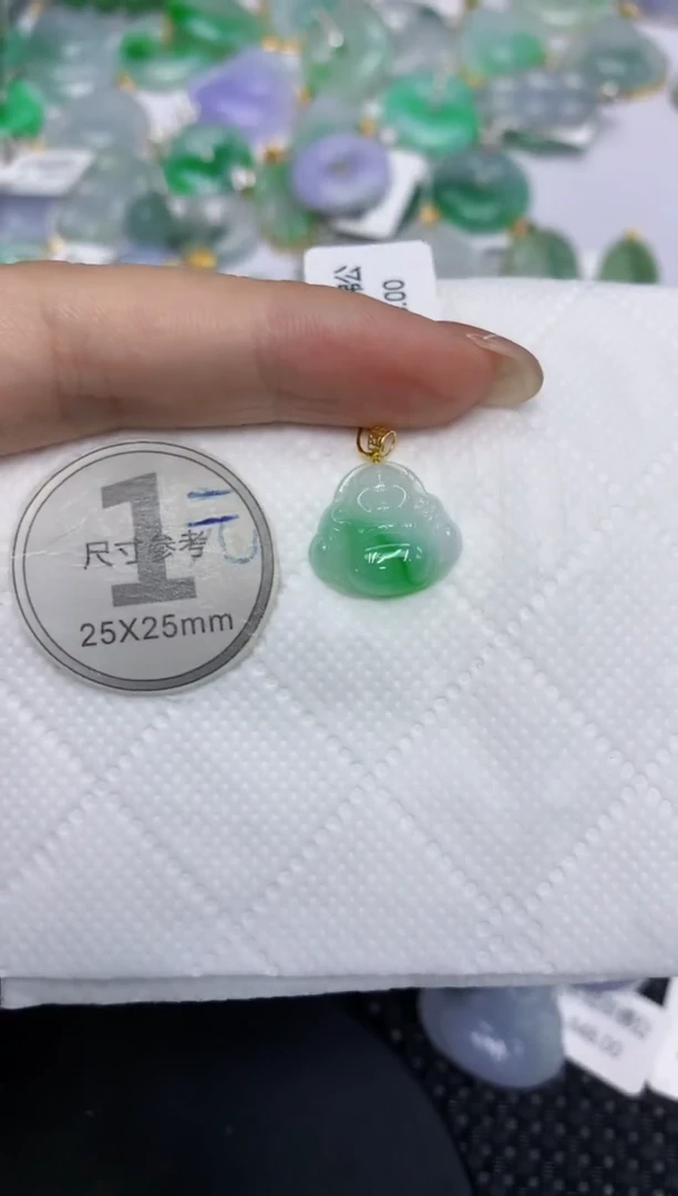 颈饰18K金镶嵌翡翠111111