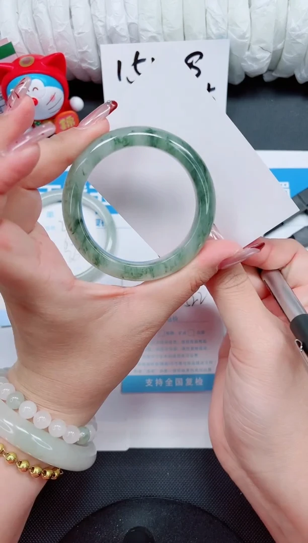 【闪购商品】石英质玉手镯未镶嵌29