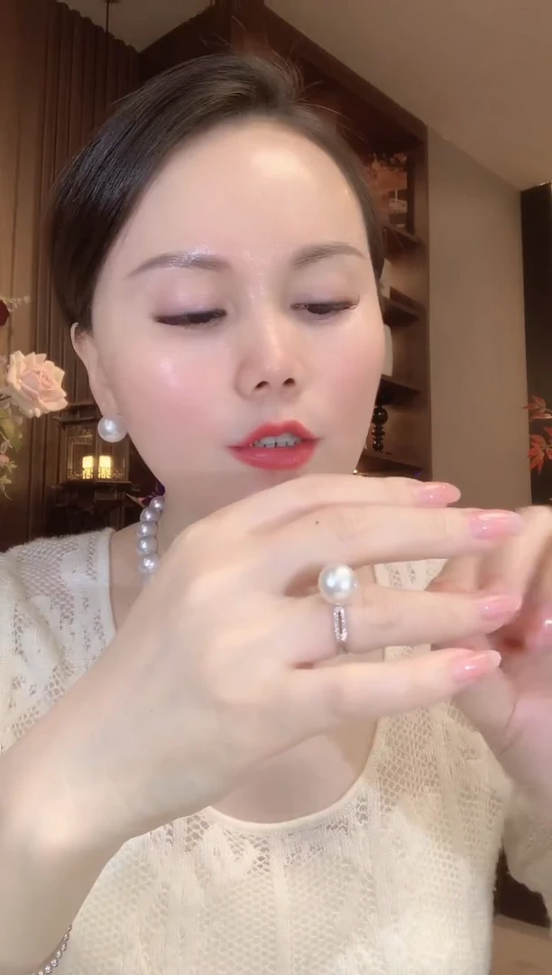 18K金镶嵌戒指海水珍珠C99