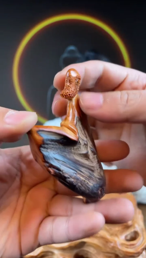 柏木（崖柏）手工摆件,先抢先得! 编号:283