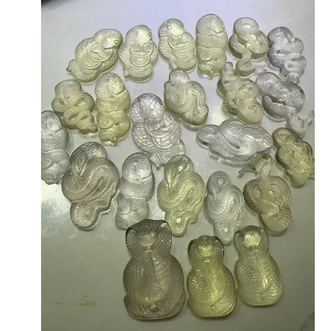 天然水晶蛇蛇　　拍单随机发货
