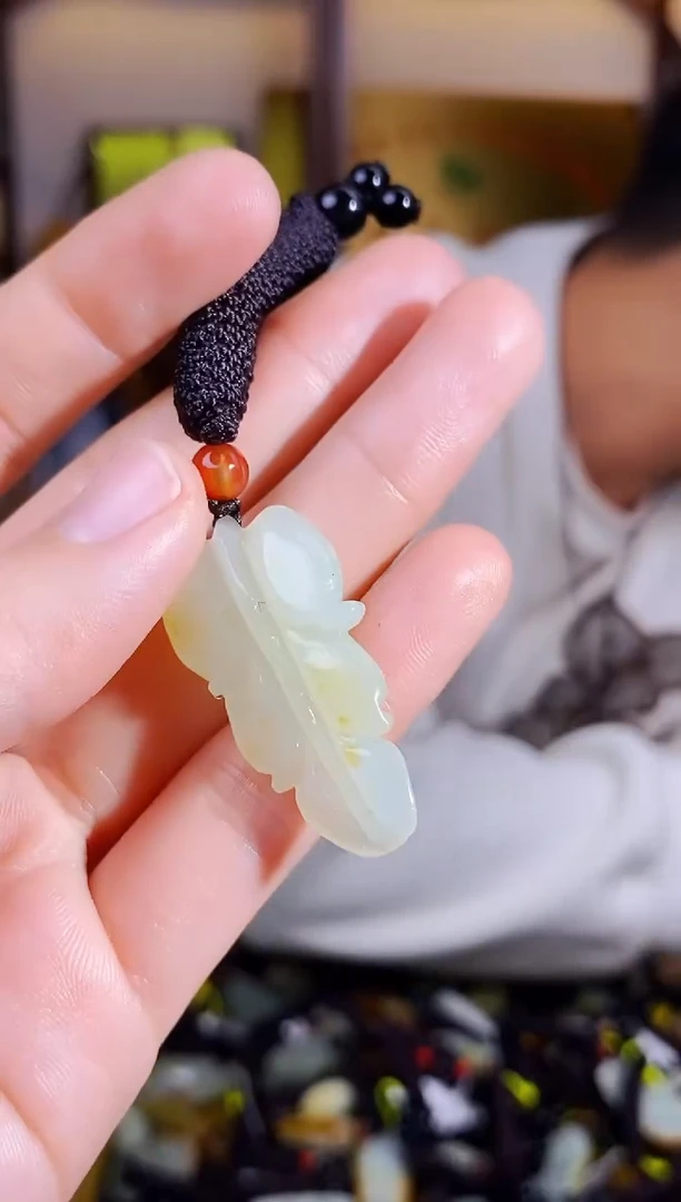 【闪购商品】和田玉颈饰未镶嵌1