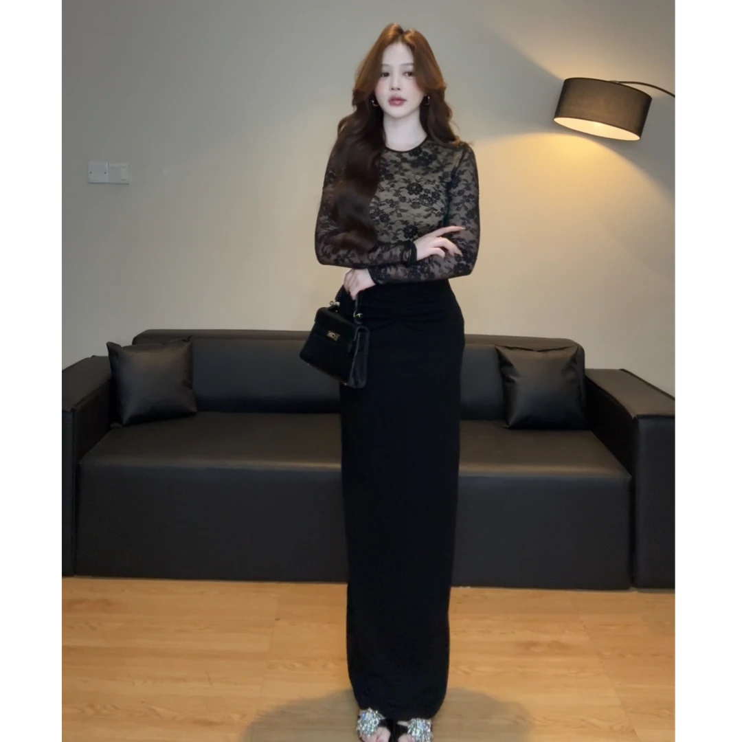 金南一 秋季连衣裙蕾丝长袖修身长裙