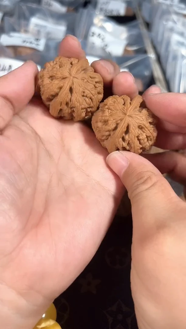把件核桃全品小球筋