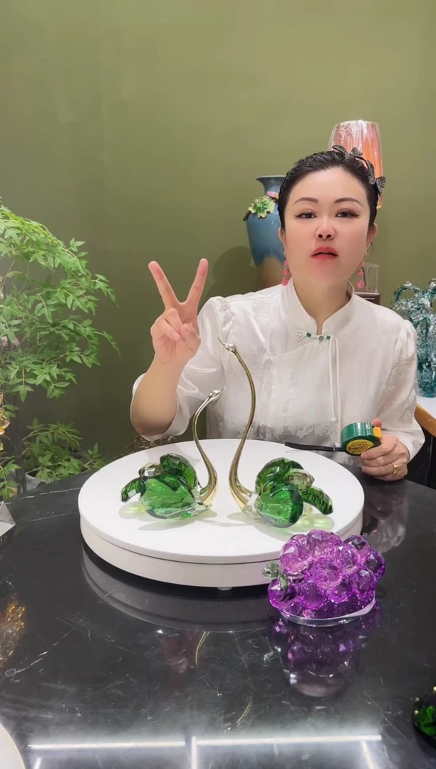 人造水晶翠绿 天鹅
