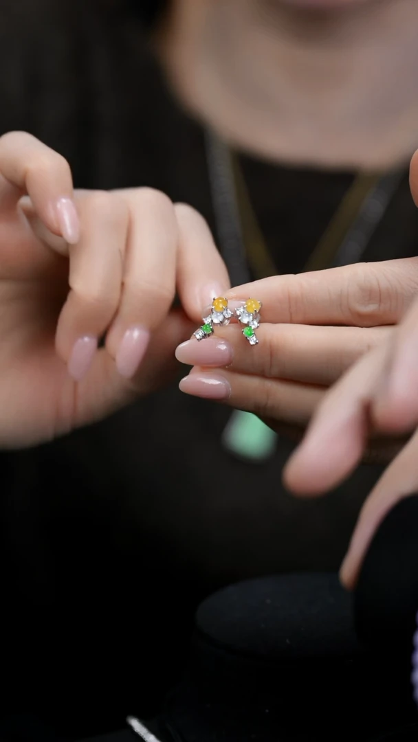 【闪购商品】翡翠颈饰银S925镶嵌颈饰