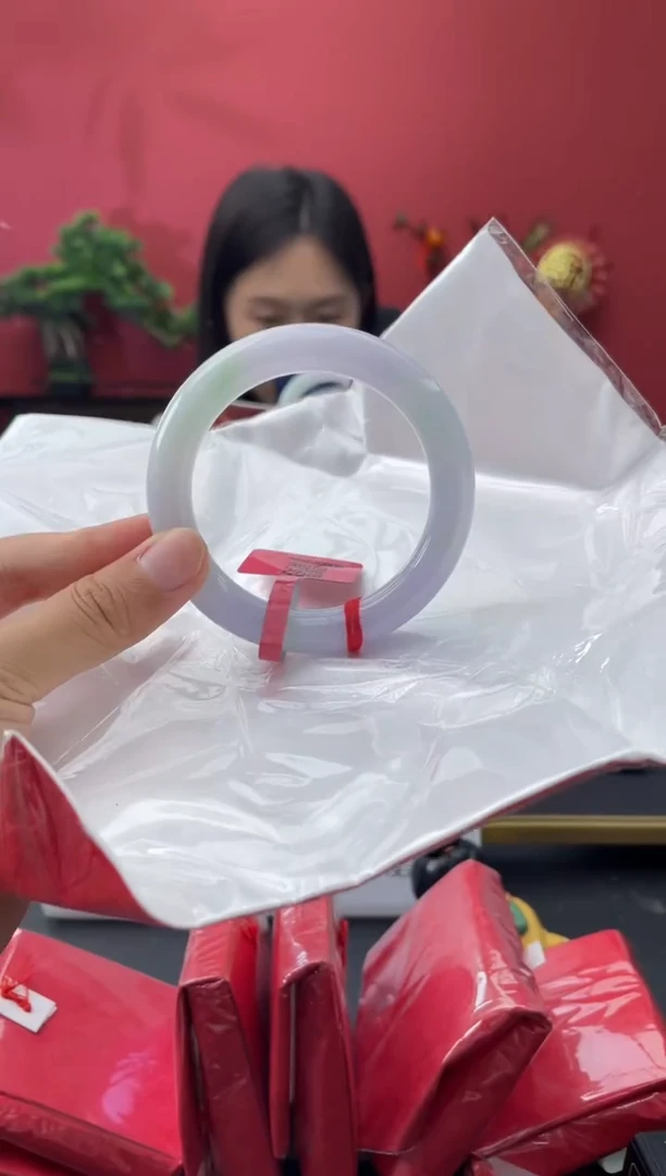 未镶嵌手镯翡翠10