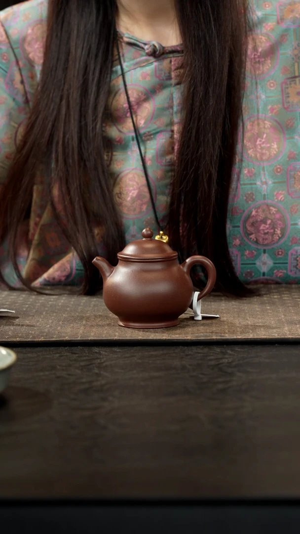 茶壶紫砂老紫泥潘壶170cc