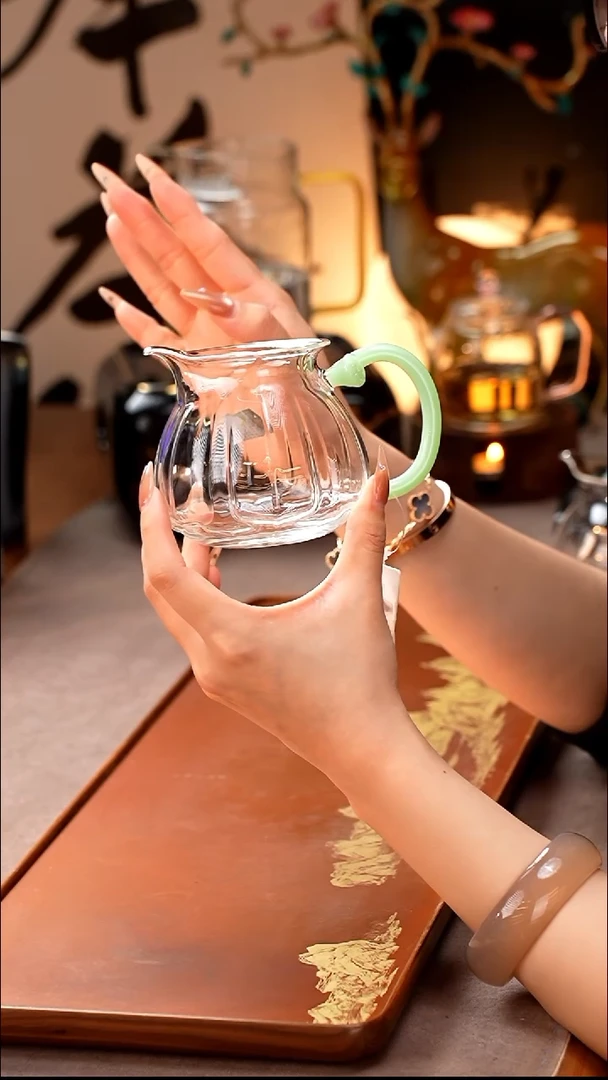 禾器/晶彩莲君茶海/浅玉