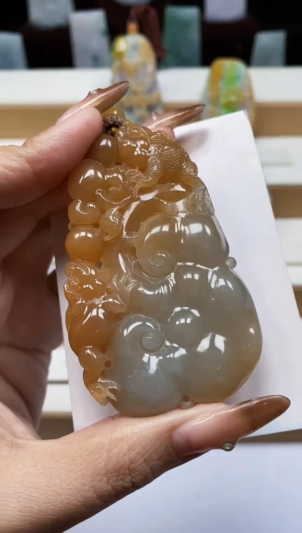 颈饰未镶嵌翡翠翡翠A货