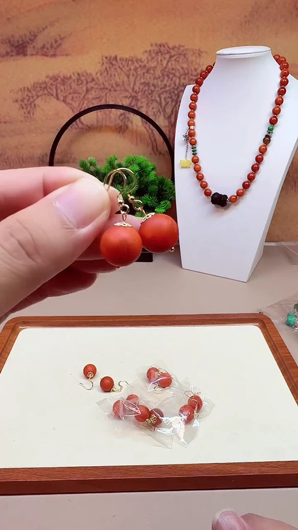 蜜蜡14K金镶嵌耳饰E121