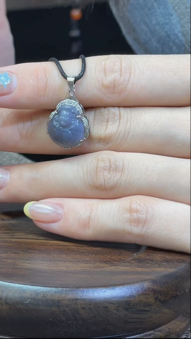 和田玉银S925镶嵌颈饰和田玉烟紫色抱抱佛吊坠多人