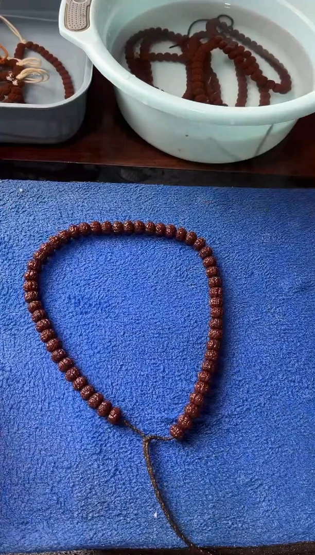 手串金刚菩提米*狄10+老树王