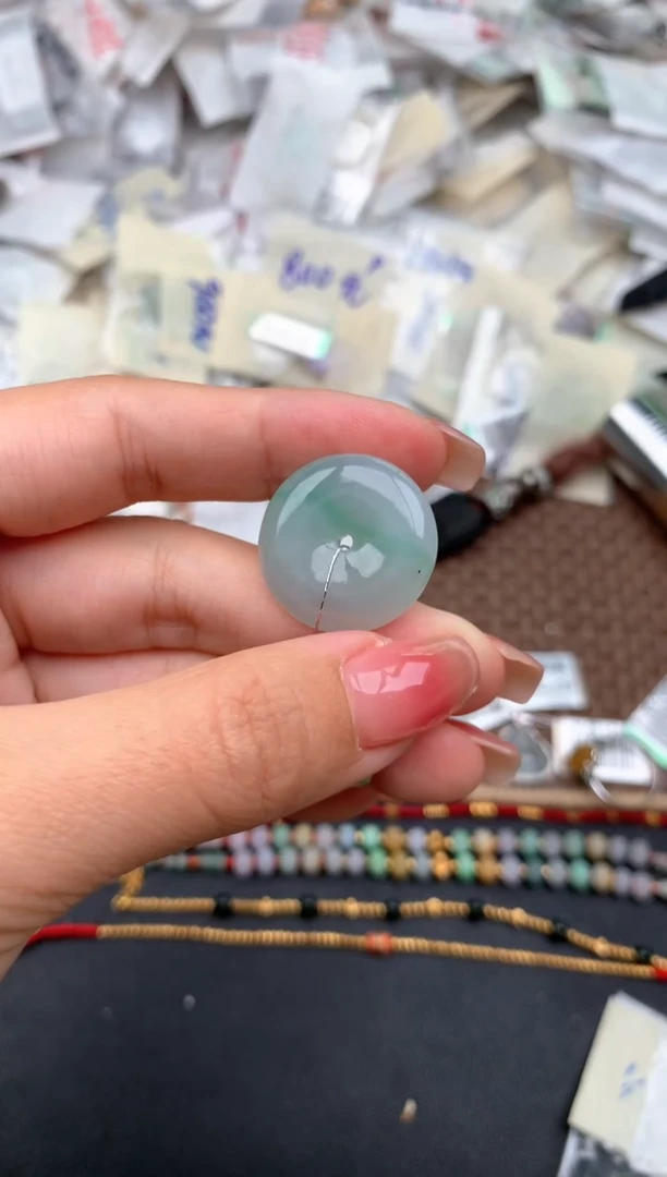 未镶嵌挂件翡翠一