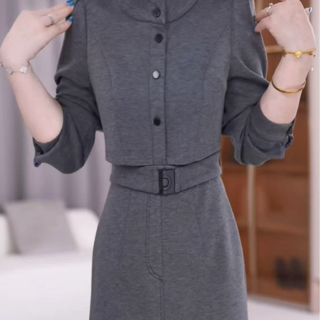 秋季新款法式气质收腰显瘦名媛减龄立领长袖秋冬连衣裙裙子女