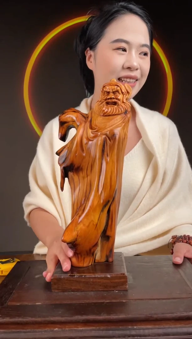 柏木（崖柏）手工摆件,先抢先得! 编号:59