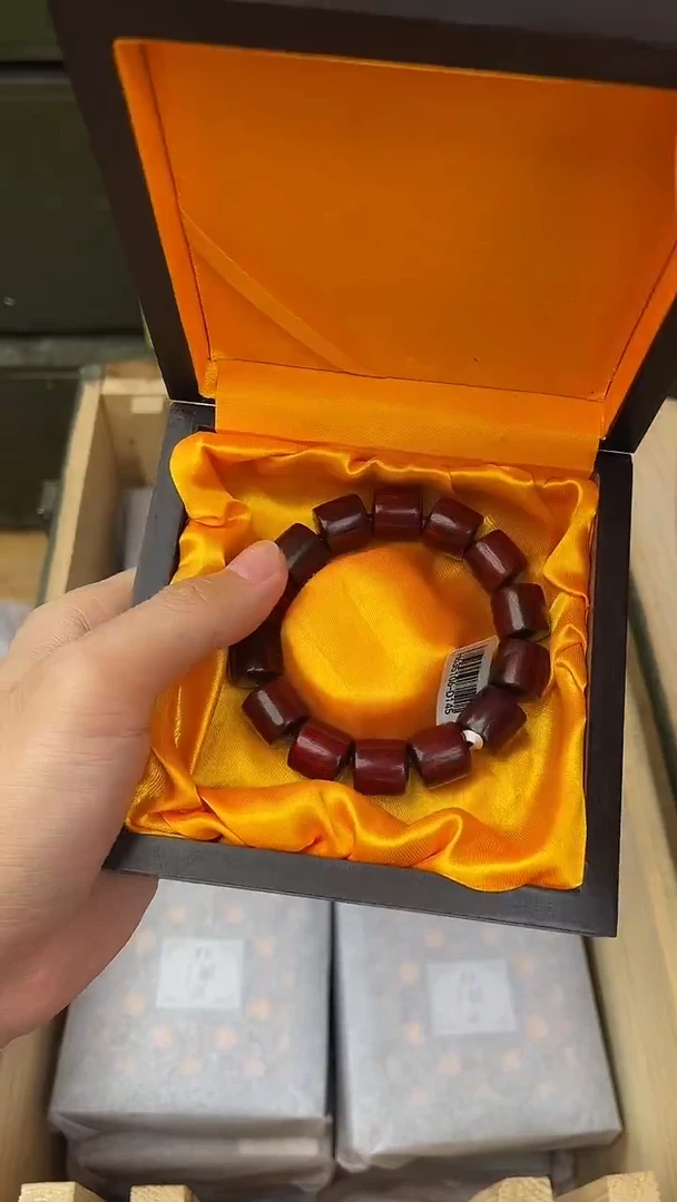 七小福直播间闪购精选手串一串
