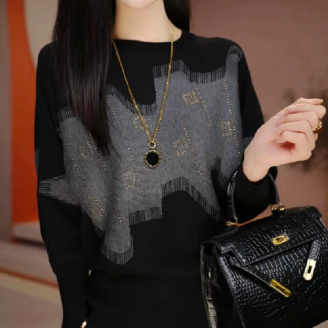 秋冬季减龄休闲韩版拼色圆领针织小衫外搭妈妈装遮肉气质长袖毛衣