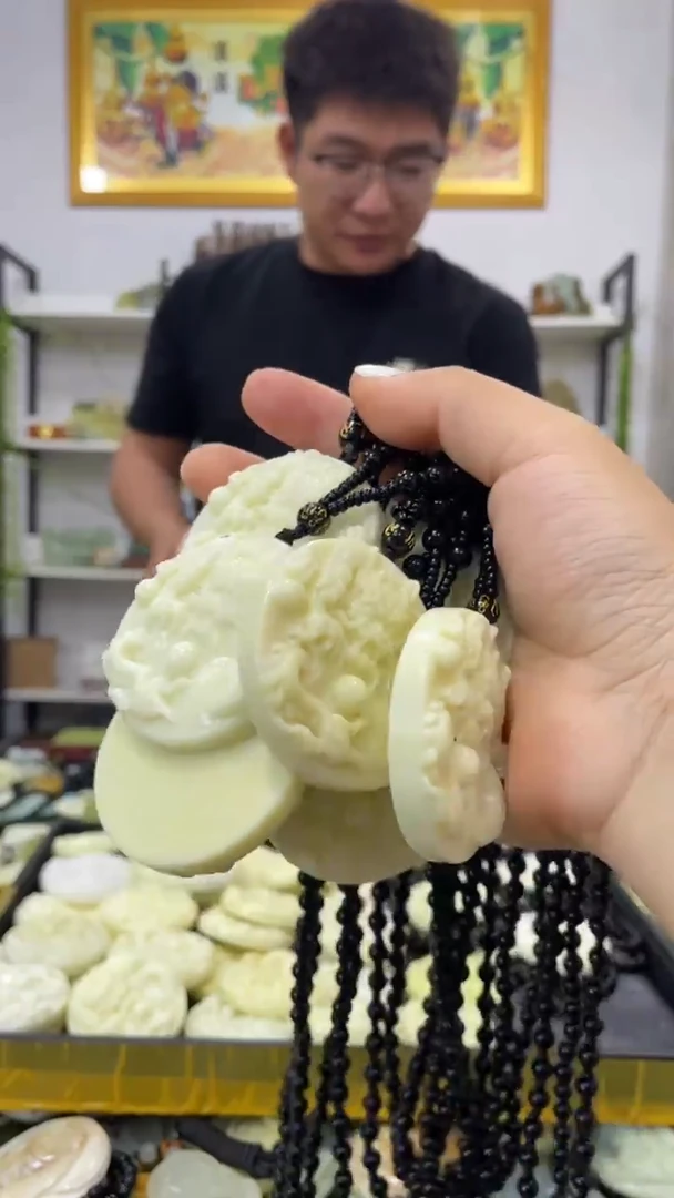 岫玉未镶嵌吊坠多样性发货其中发一件