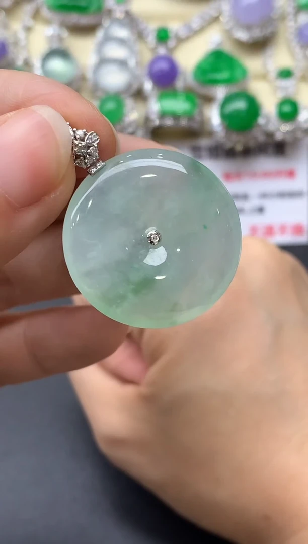 颈饰18K金镶嵌翡翠504-中国好珍宝