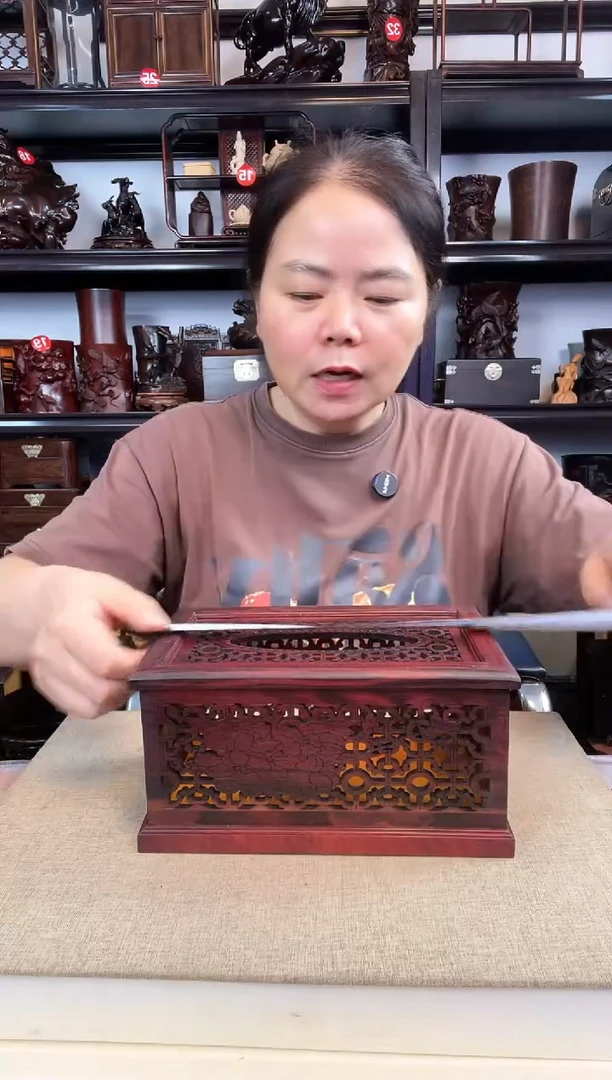 木166老李红木工艺品