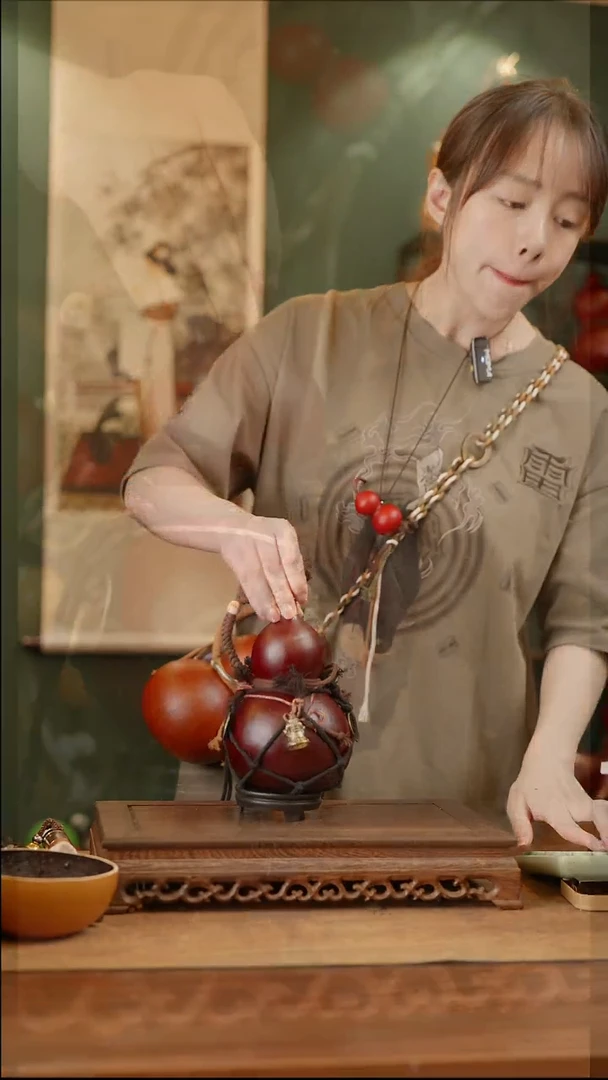 415号精品天然大漆酒葫芦一物一拍~