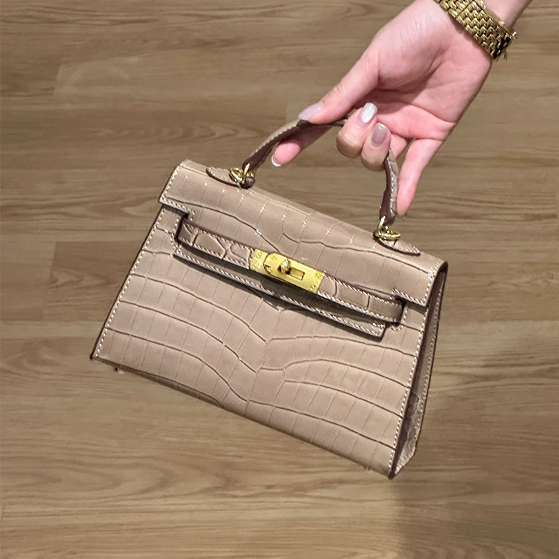 灰色鳄鱼纹高级感手提单肩斜跨通勤女包