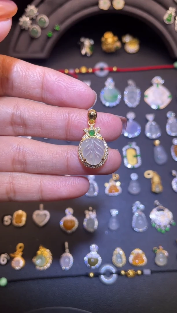 吊坠(不含链)银S925镶嵌翡翠1