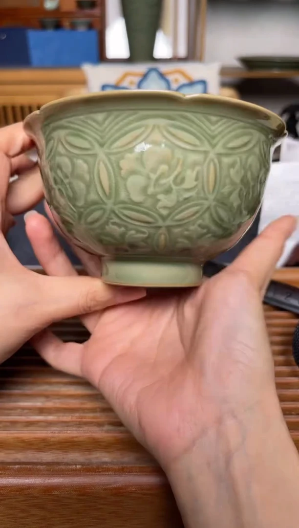 【闪购商品】其他橄榄绿宫廷小海瓯 套钱牡丹